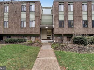 3 Windblown Ct UNIT T2, Baltimore, MD 21209