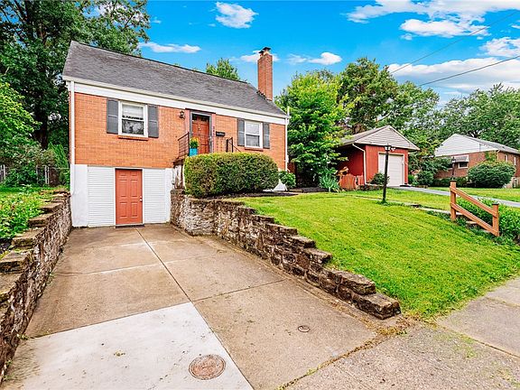 4th image of 345 Durrell Ave