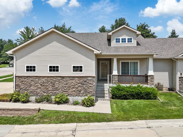 5185 Boulder Dr, Pleasant Hill, IA 50327