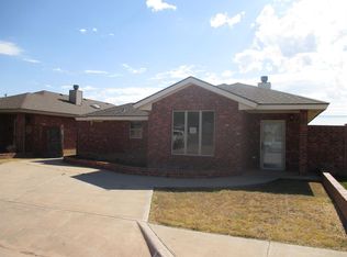 319 Flint Ave, Levelland, TX 79336