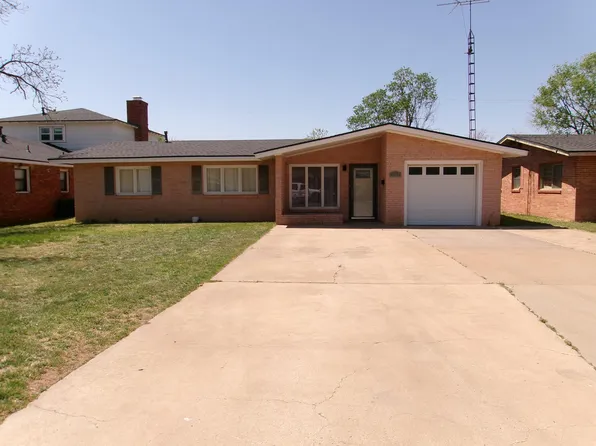 1201 Borger St, Plainview, TX 79072