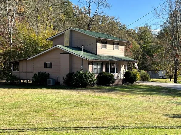 282 Myers Branch Rd, Murphy, NC 28906