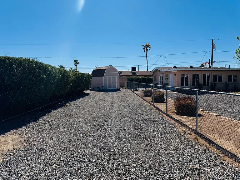 1340 Gemstone Ave — Photo 2