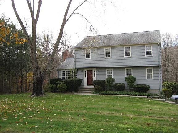 Beautiful Home Minutes to Town