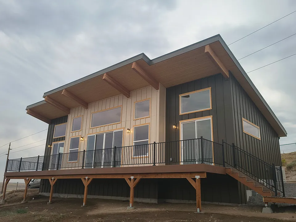 1395 Childers Rd