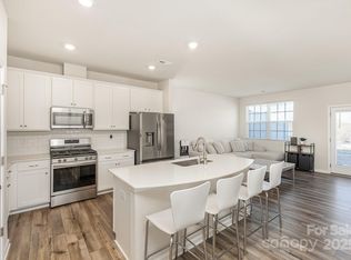 6048 Chelsea Oaks Rdg, Fort Mill, SC 29708