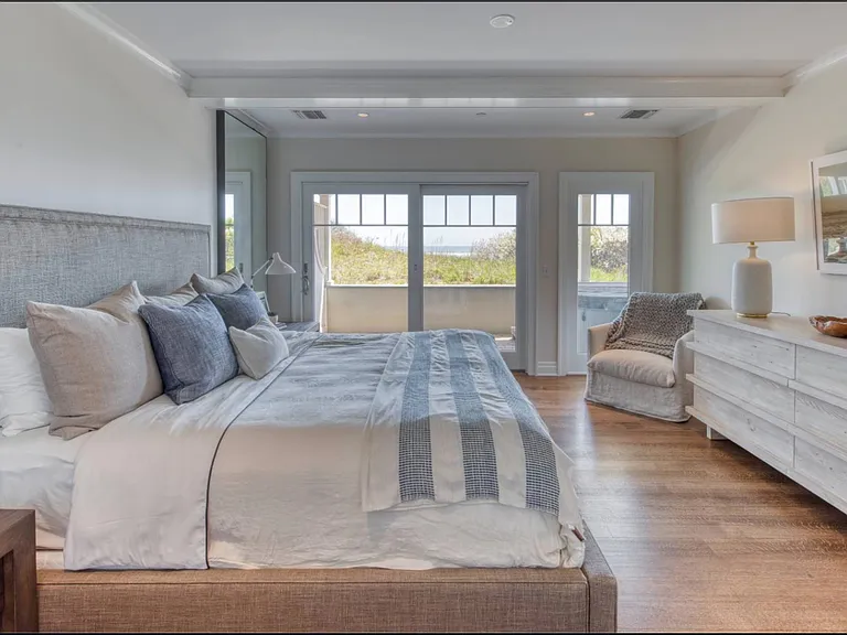 272 Old Montauk Hwy #9 — Photo 10