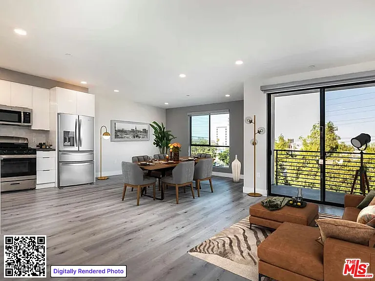 14612 Calvert St #305 — Photo 1