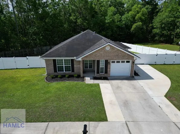 641 Piedmont Ave, Hinesville, GA 31313