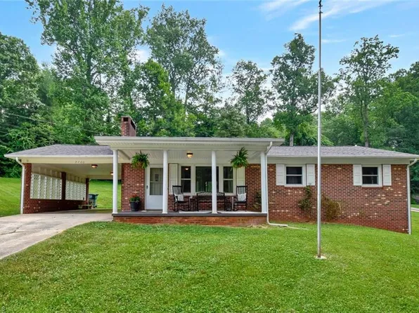 9700 Sparta Rd, Mc Grady, NC 28649