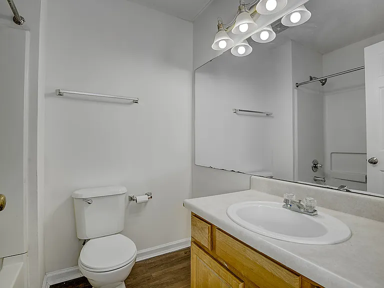 4104 Otter Creek Dr — Photo 4