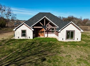 28296 Spring Valley Dr, Kemp, TX 75143