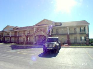 325 Majestic Dr APT 132, Branson, MO 65616