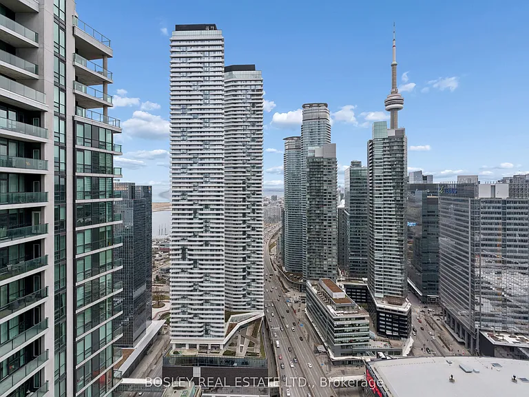 16 Harbour St #4501 — Photo 25