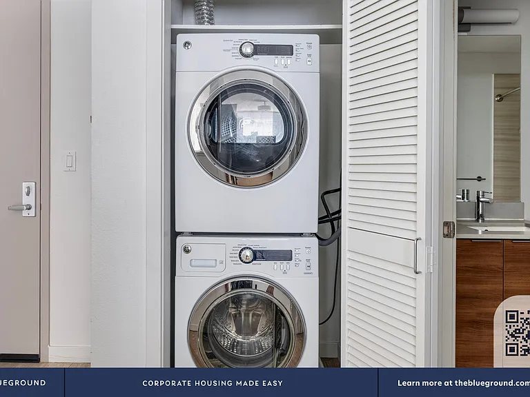 Washer/Dryer in Apartment