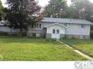 817 S Lansing St, Mason, MI 48854