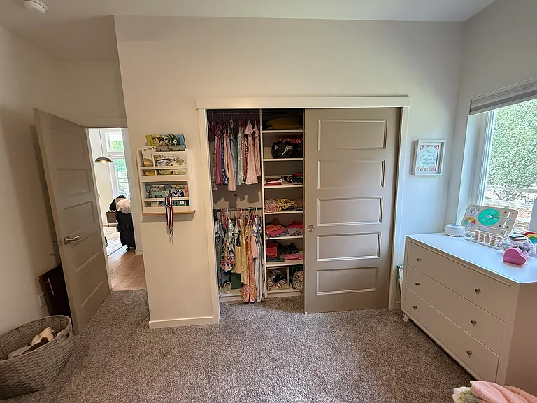 403 Estancia Loop — Photo 10