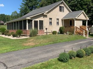 23 Harwood Dr, Bernardston, MA 01337