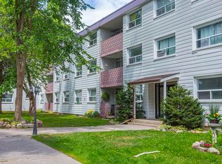 414 Highland Rd #412-201, Peterborough, ON K9H5J7