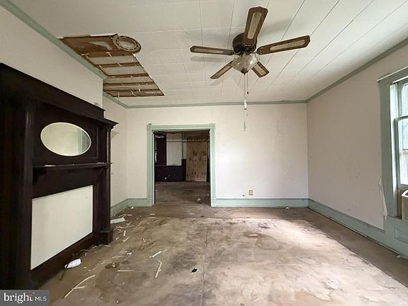 5th image of 5923 George Island Landing Rd