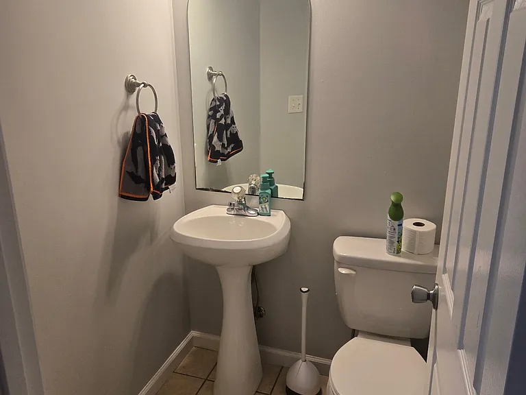 1124 Doral Dr — Photo 11
