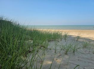 4682 Port Austin Rd, Caseville, MI 48725