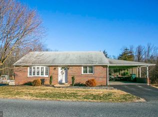 112 Powder Mill Hollow Rd, Boyertown, PA 19512