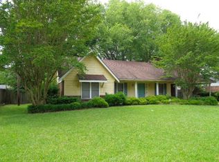 3213 John Hancock Dr, Columbus, MS 39705