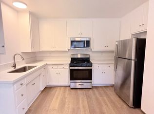 204 W Yanonali St #1, Santa Barbara, CA 93101