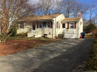 386 Chestnut Hill Ave, Waterbury, CT 06704