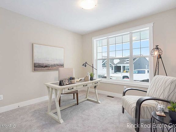 4th image of 4712 Albright Ct SW Unit 9