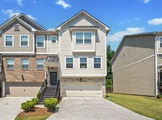 2713 Hedgeway Cir, Kennesaw, GA 30144
