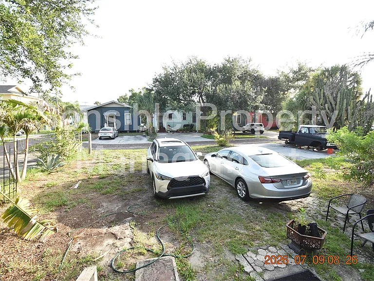 1908 E 15th Ave #A — Photo 28