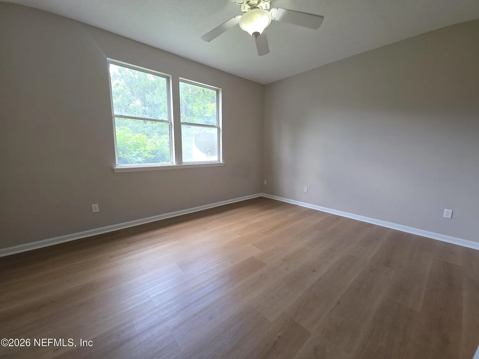 3 bed, 2.5 bath, 1773 sqft, $2,100 — Photo 4