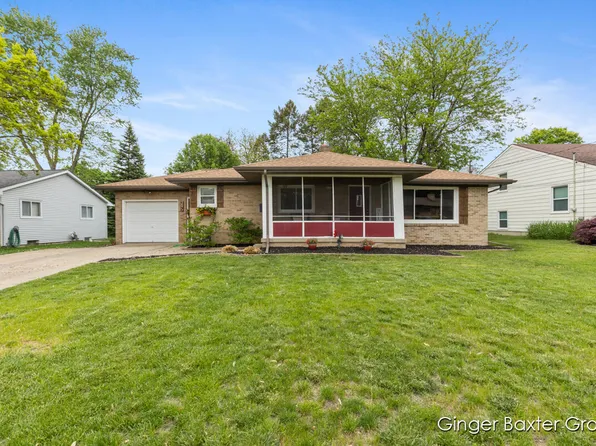 3877 Omaha St SW, Grandville, MI 49418