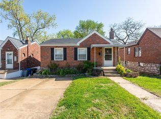 627 Bellsworth Dr, Saint Louis, MO