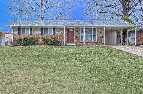 1st image of 1525 Moellering Dr