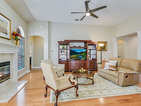 5th image of 8313 Jancy Dr