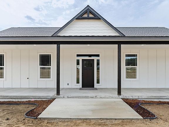 2nd image of 61 Meadow Creek Way