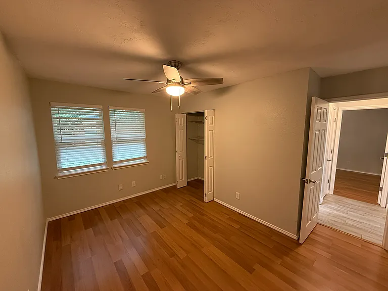 6733 Silver Sage Dr — Photo 8