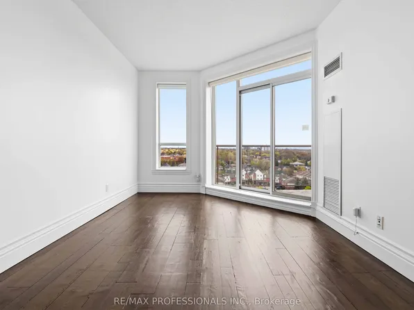 1150 Parkwest Pl, Mississauga, ON