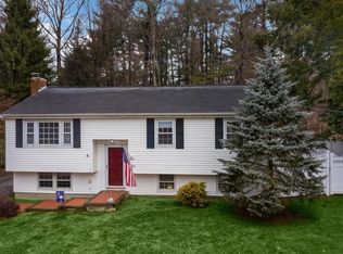 6 Meadow Rd, Medway, MA 02053