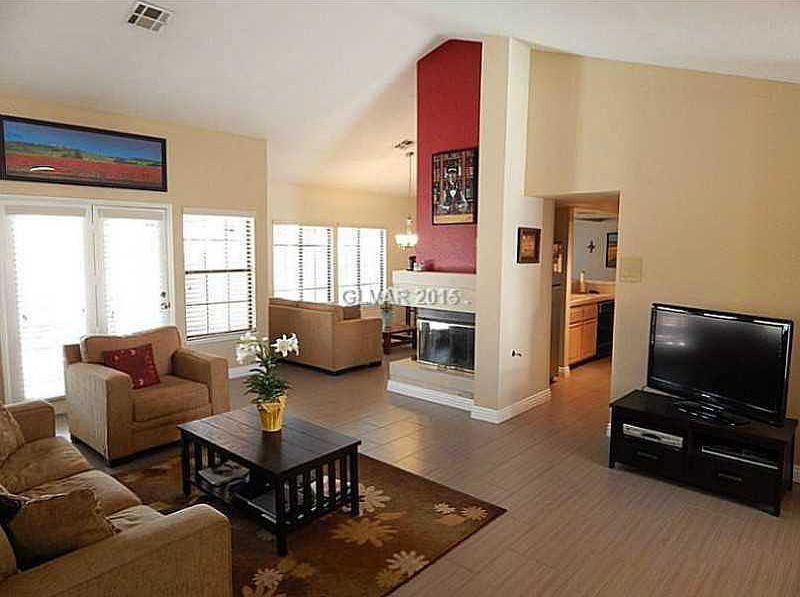 1st image of 549 Cervantes Dr