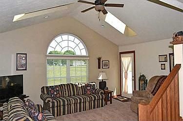 4th image of 101 Nottingham Dr