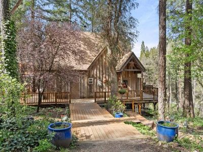 1584 Yale Creek Rd, Jacksonville, OR, 97530