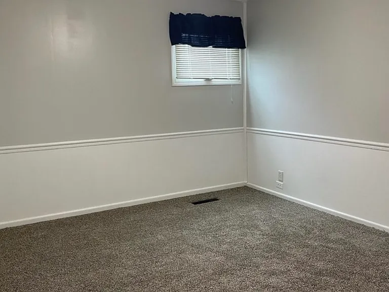 3411 Whitcomb Ave — Photo 30