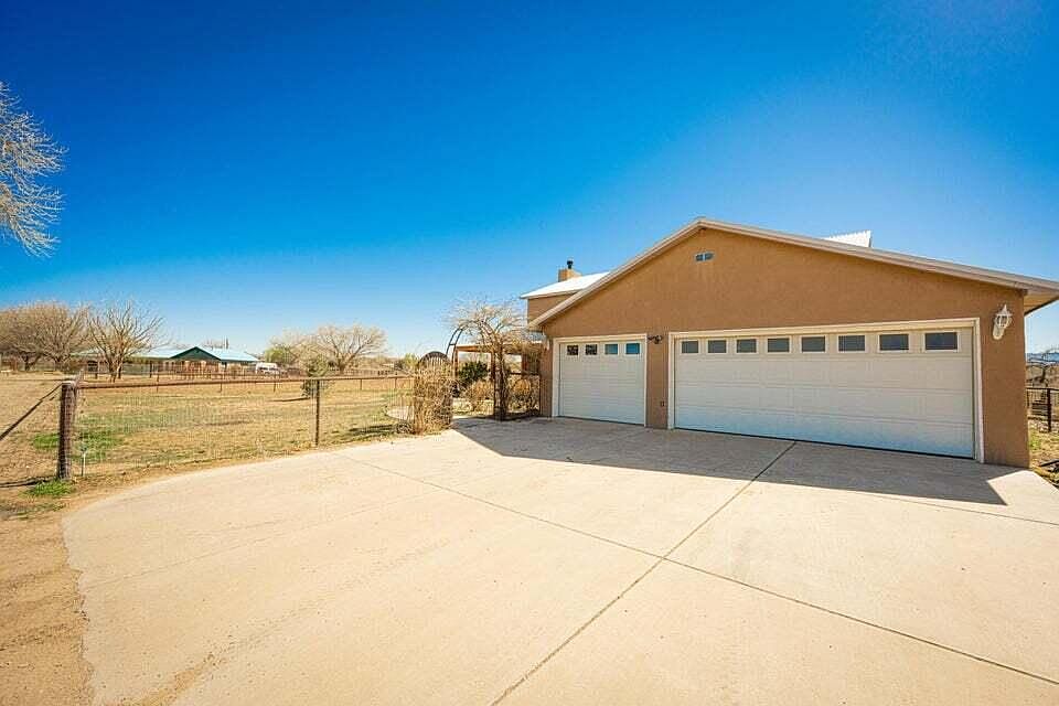 1st image of 40 Vista Colinas