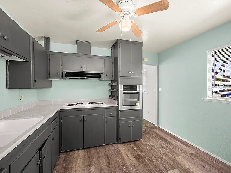 3641 Martha St — Photo 14