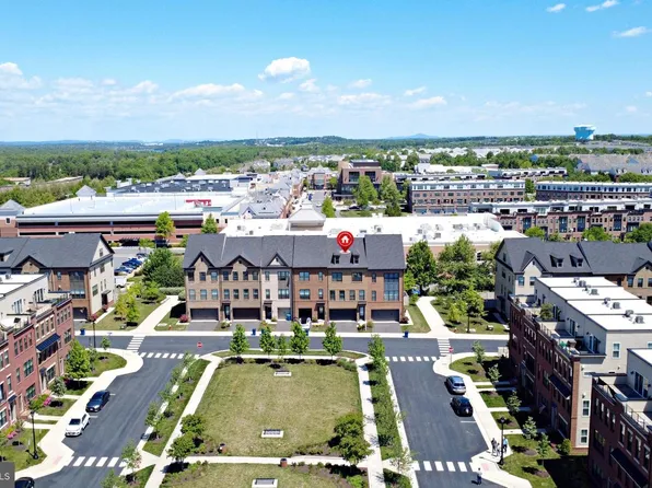 42348 Zenith Ter, Ashburn, VA 20148