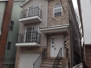 286 Leslie St #2, Newark, NJ 07112